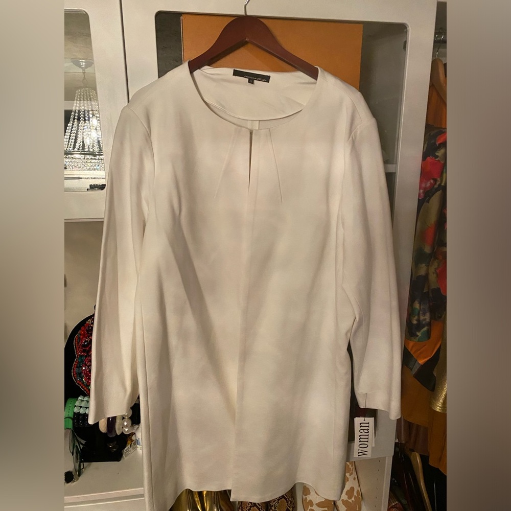 White Open Blazer